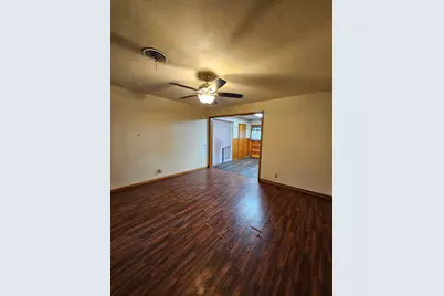 817 N Lacy Drive, Lacy Lakeview, TX 76705 - Photo 3