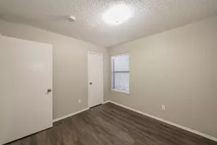 2605 Forestview Dr, Corinth, TX 76210 - Photo 17