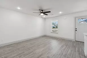 5637 Mesa Loop, Granbury, TX 76048 - Photo 5