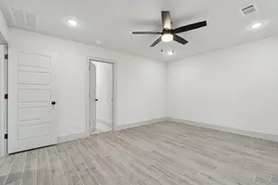 5637 Mesa Loop, Granbury, TX 76048 - Photo 23