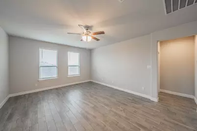 1404 Fremont Trail, Cleburne, TX 76033 - Photo 7