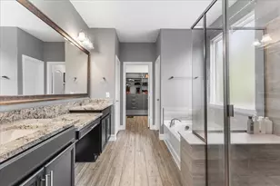 817 Crest Breeze Dr, Fort Worth, TX 76052 - Photo 19