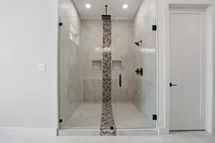 2700 Veridian Pt Dr, Burleson, TX 76028 - Photo 13