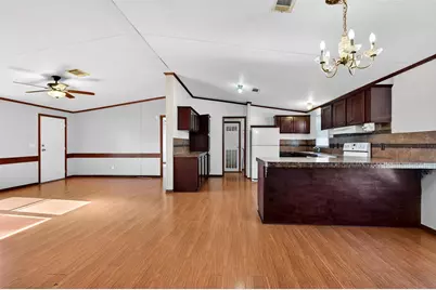 315 Glenwood Street, Gainesville, TX 76240 - Photo 11