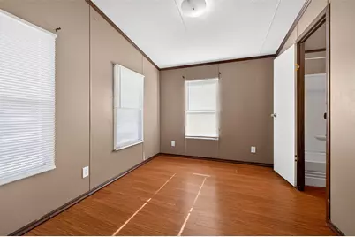 315 Glenwood Street, Gainesville, TX 76240 - Photo 15