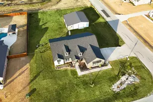 104 Oak Grove Dr, Rhome, TX 76078 - Photo 1