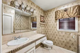 122 E 7th St, Lancaster, TX 75146 - Photo 17