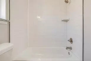 921 Willow Cir S, Burleson, TX 76028 - Photo 11