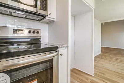 921 Willow Circle S, Burleson, TX 76028 - Photo 21