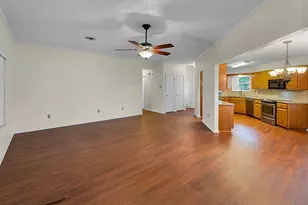 1013 December Dr, Hewitt, TX 76643 - Photo 7