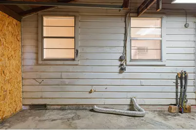 300 E 6th Street, Krum, TX 76249 - Photo 17