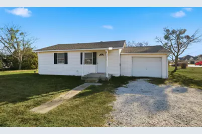 300 E 6th Street, Krum, TX 76249 - Photo 1