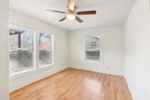 1906 Grainger St, Fort Worth, TX 76110 - Photo 31