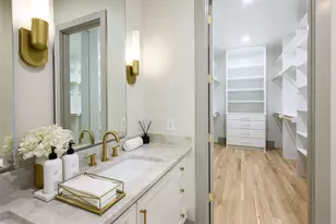 6984 Santa Barbara Dr, Dallas, TX 75214 - Photo 29