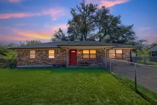 604 Fegan St, Weatherford, TX 76086 - Photo 1