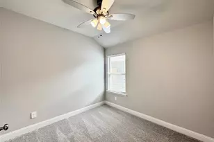 1420 Waverley Dr, Greenville, TX 75402 - Photo 3