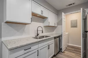 5662 Cedar Creek Dr, Benbrook, TX 76109 - Photo 11