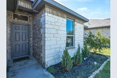 9929 Mescalbean Boulevard, Fort Worth, TX 76036 - Photo 5