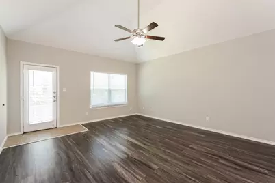 809 Bahar Court, Arlington, TX 76010 - Photo 3