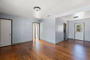 2725 Bowling Green Ave, Dallas, TX 75216 - Photo 7