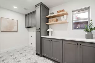 9376 Briarhurst Dr, Dallas, TX 75243 - Photo 33