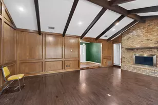 1409 Colony Dr, Irving, TX 75061 - Photo 11