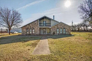 10569 Range Rd, Justin, TX 76247 - Photo 1