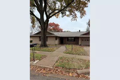 1202 Red Oak, Ennis, TX 75119 - Photo 1