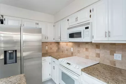 3709 Ravenhill Lane, Arlington, TX 76016 - Photo 9