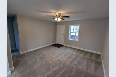 1322 Caldwell Street, Dallas, TX 75223 - Photo 3