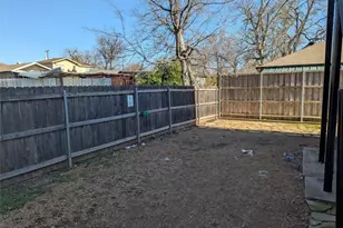 1322 Caldwell St, Dallas, TX 75223 - Photo 9