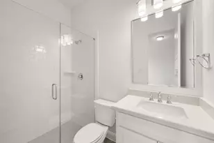 4718 Hawthorn Hls Ln, Arlington, TX 76005 - Photo 17