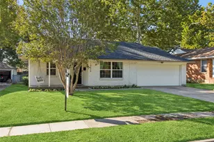 10626 Larchfield Ln, Dallas, TX 75238 - Photo 3