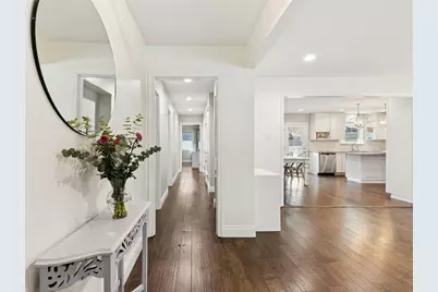 10626 Larchfield Lane, Dallas, TX 75238 - Photo 5