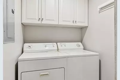 10626 Larchfield Lane, Dallas, TX 75238 - Photo 23