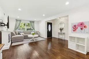 10626 Larchfield Ln, Dallas, TX 75238 - Photo 7