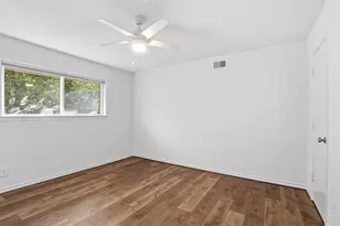 7351 Wellcrest Dr, Dallas, TX 75230 - Photo 17