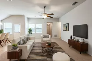 1313 Illinois Ave, Lancaster, TX 75134 - Photo 3