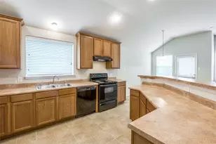 1313 Illinois Ave, Lancaster, TX 75134 - Photo 7