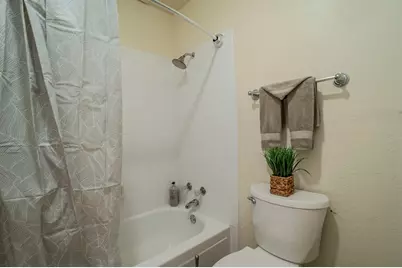 5676 Cedar Creek Drive, Benbrook, TX 76109 - Photo 9