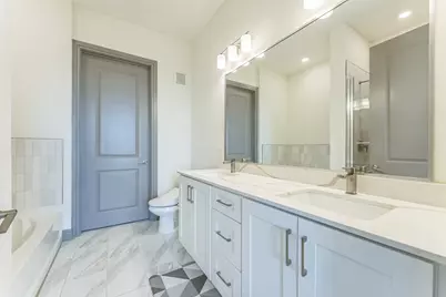 2700 Old Denton Road #4424, Carrollton, TX 75007 - Photo 11