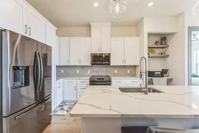 2700 Old Denton Road #4424, Carrollton, TX 75007 - Photo 3