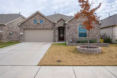 677 Ridgeback Trail, Fort Worth, TX 76052 - Photo 1