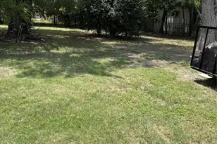 909 Renfro Dr, White Settlement, TX 76108 - Photo 9