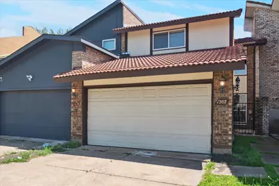 1302 Summerwood Lane, Richardson, TX 75081 - Photo 1
