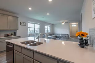 6017 Wildflower Wy, Little Elm, TX 76227 - Photo 7