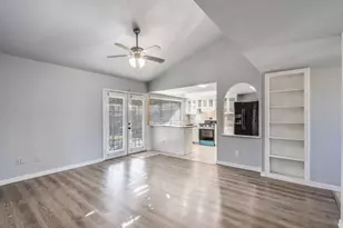 1604 Williamsburg Dr, Plano, TX 75074 - Photo 3