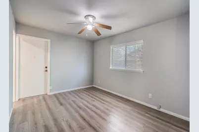 1604 Williamsburg Drive, Plano, TX 75074 - Photo 9