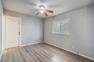 1604 Williamsburg Dr, Plano, TX 75074 - Photo 9