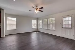 612 Snapdragon Ln, DeSoto, TX 75115 - Photo 5